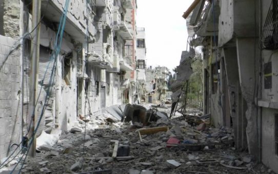 Arcybiskup Aleppo wzywa polityków o litość dla Syrii