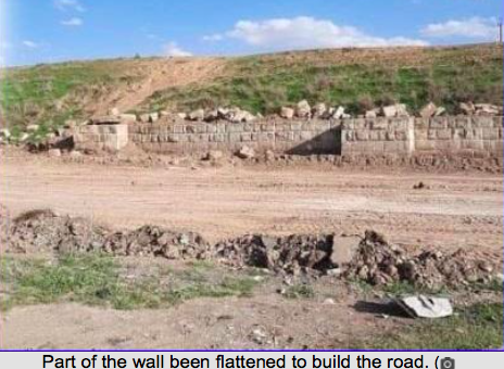 Mury Niniwy jako dziedzictwo kulturowe Asyryjczyków są celowo niszczone